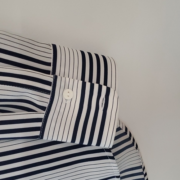 H&M blouse - Picture 3 of 7